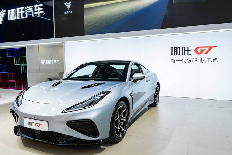 广州花都区超磊汇企业管理咨询哪吒汽车在智能汽车领域的表现，领途汽车在新能源汽车市场中的影响力